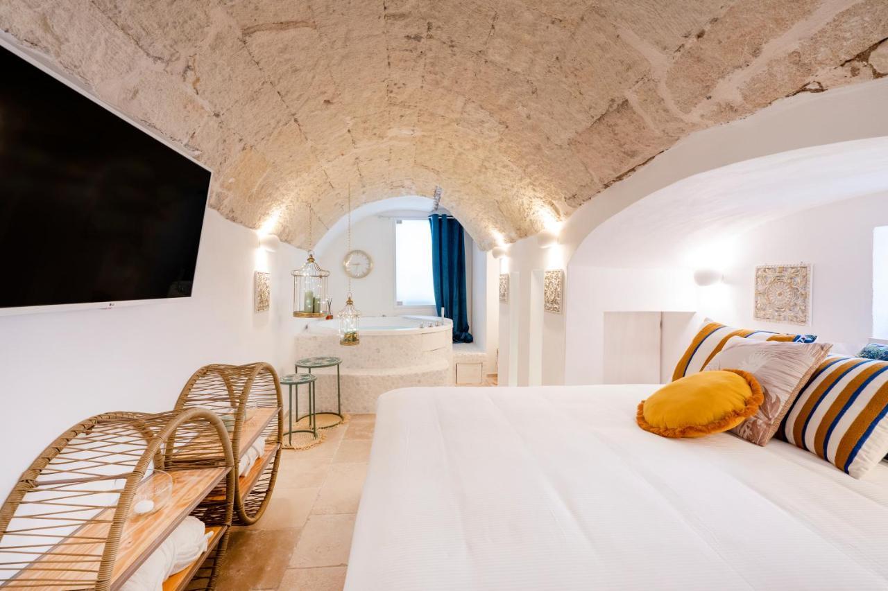 Apulia Charming Suites - Casa Lonfo Suite Sole モノーポリ エクステリア 写真