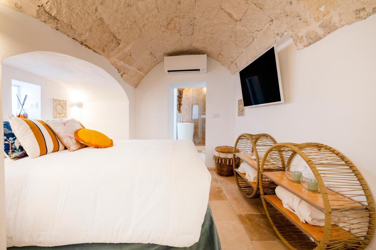Apulia Charming Suites - Casa Lonfo Suite Sole モノーポリ エクステリア 写真