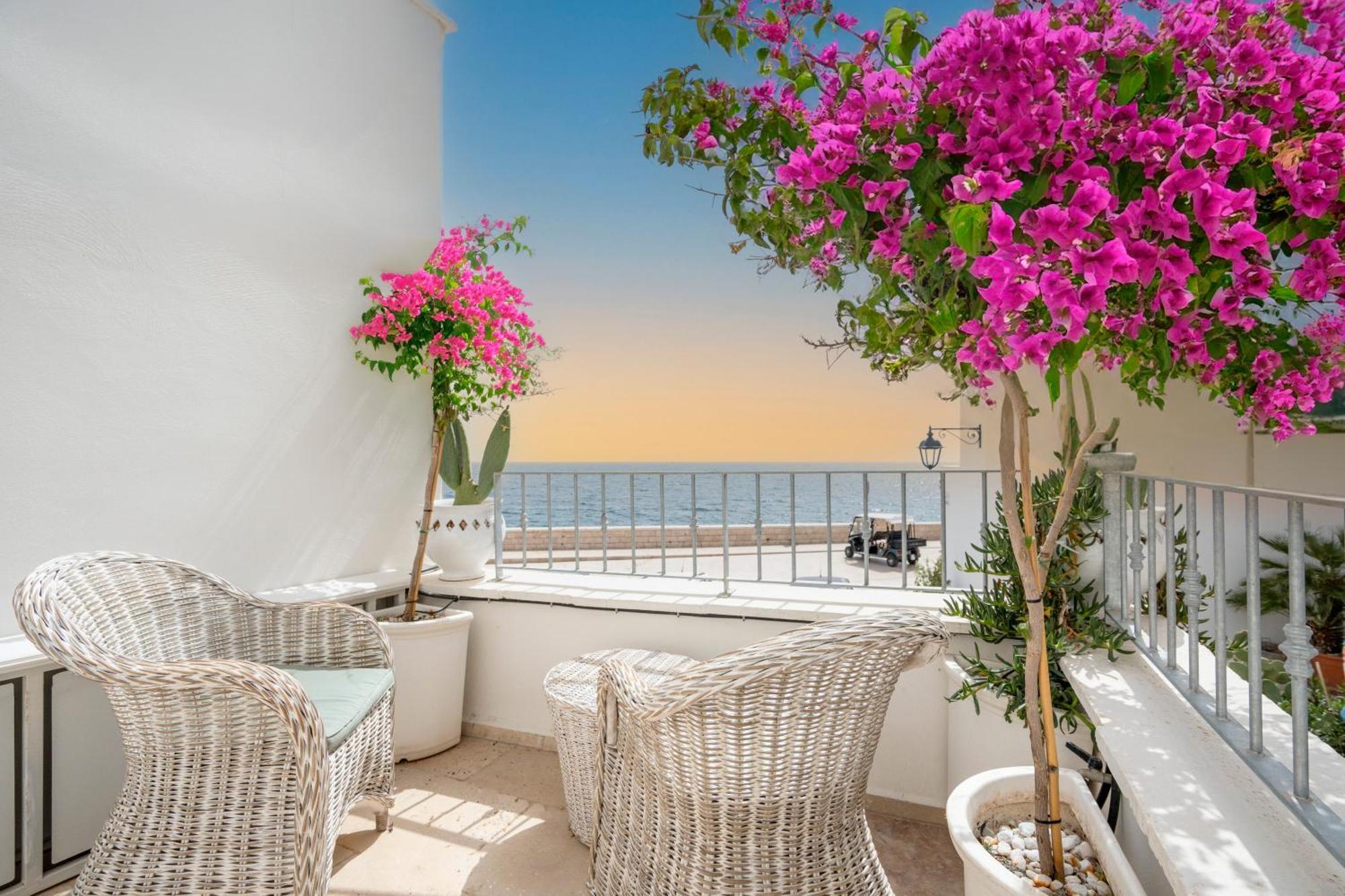 Apulia Charming Suites - Casa Lonfo Suite Sole モノーポリ エクステリア 写真