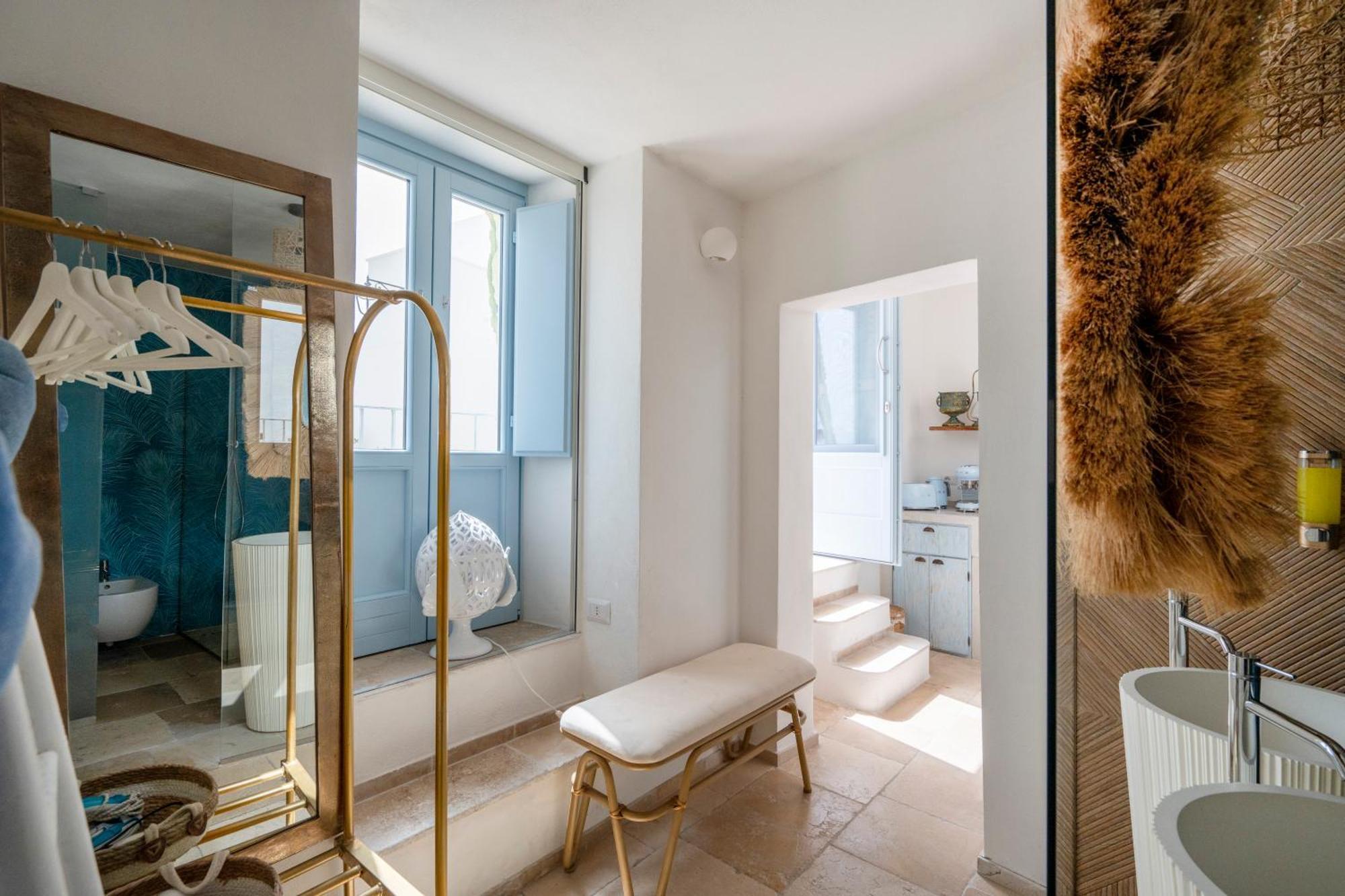 Apulia Charming Suites - Casa Lonfo Suite Sole モノーポリ エクステリア 写真